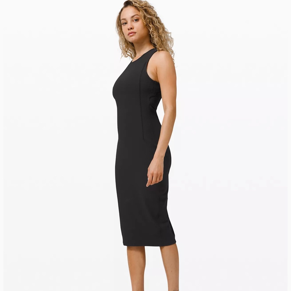 Lululemon Brunch and back dress